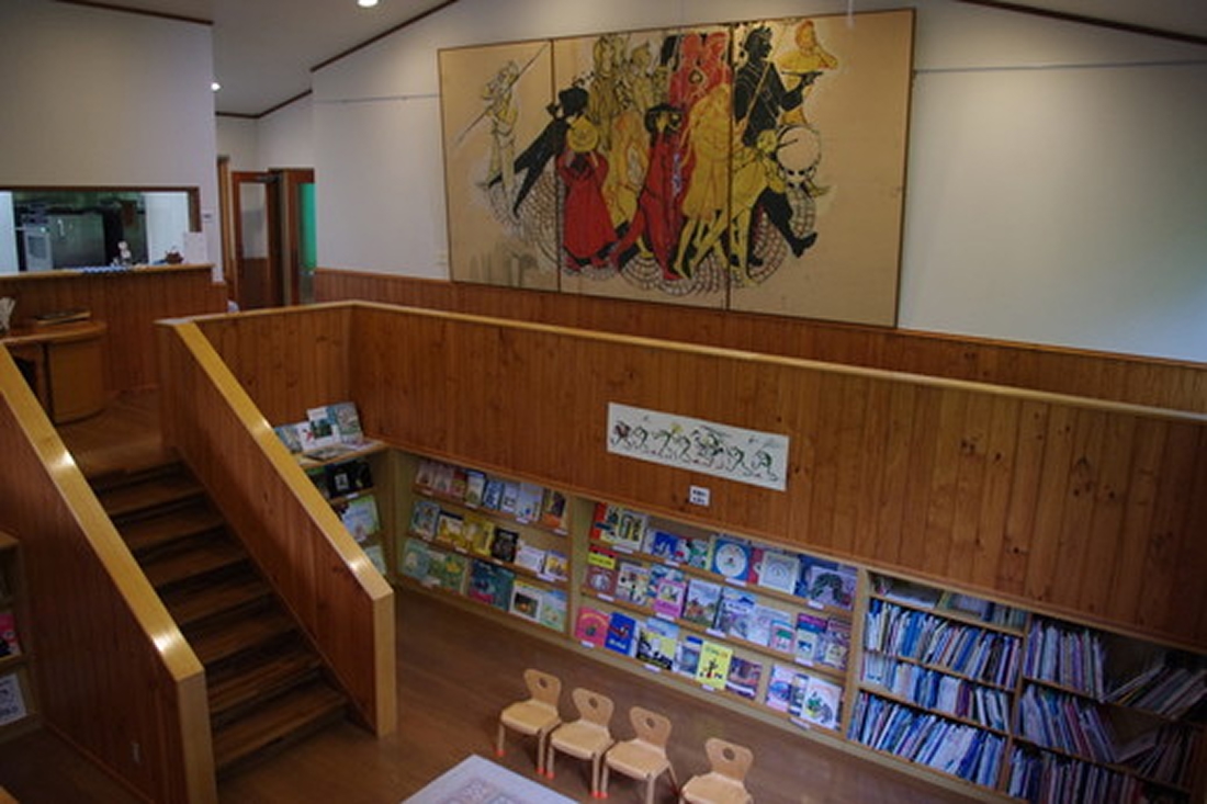 八ヶ岳 小さな絵本美術館